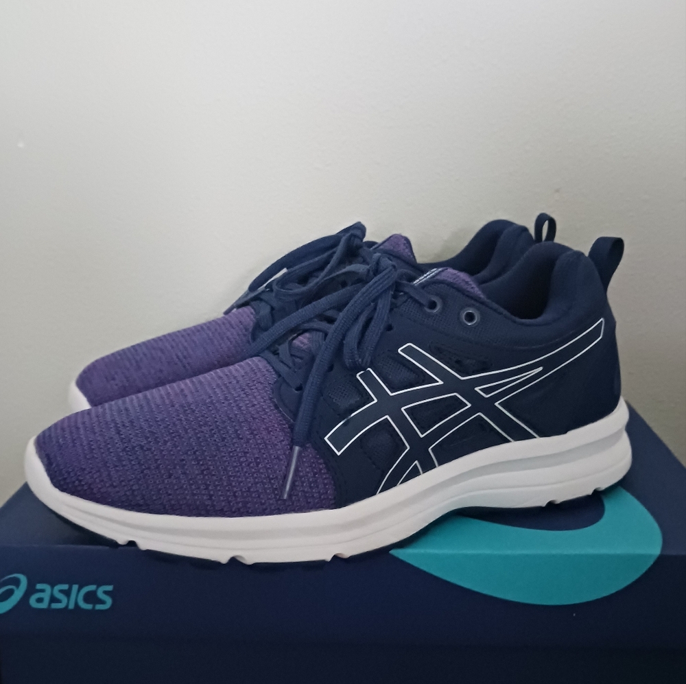 🌷 Asics Gel-Torrance Running Sneakers